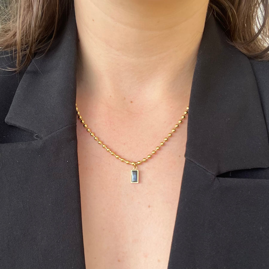 Collier Adam