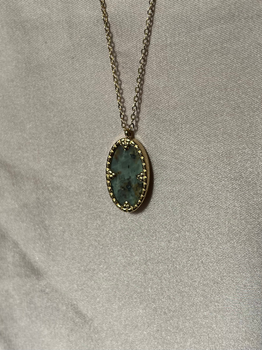 Collier Hanae