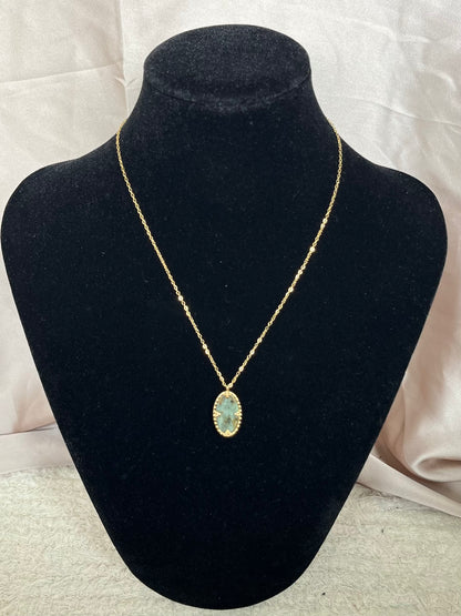 Collier Hanae